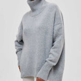 Verónica - Camisola de gola alta com corte descontraído